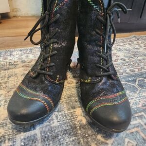 Remonte Black Lace Up Boots with Multicolor Stitching
